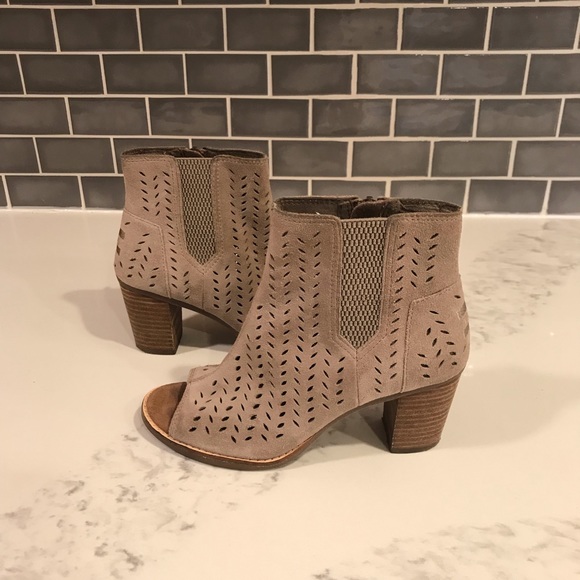 Toms Shoes - Toms Women’s Majorca Peep Toe Bootie